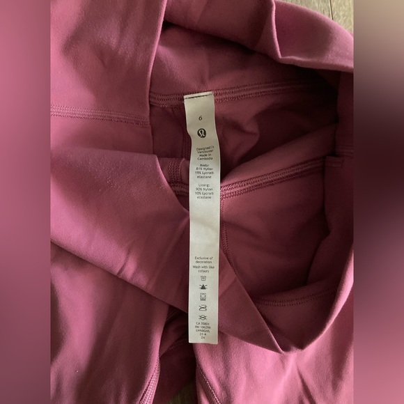 Lululemon Align HR Crop 21” Leggings - Size 6 - Picture 3 of 5